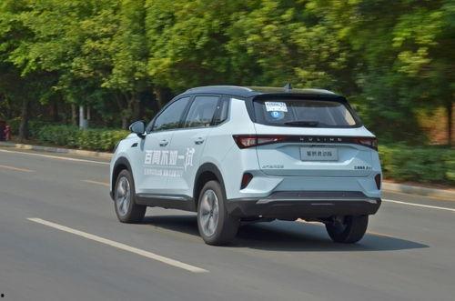 国产混动对比五菱实测视频,五菱混动表现如何？