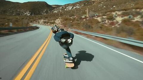 国产滑板速降视频大全,极限运动风采尽收眼底