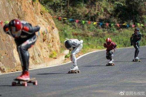 国产滑板速降视频大全,极限运动风采尽收眼底
