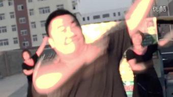 国产拉拉磨豆腐视频