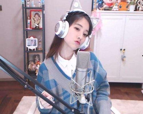 国产分类萌白酱小视频  第2张