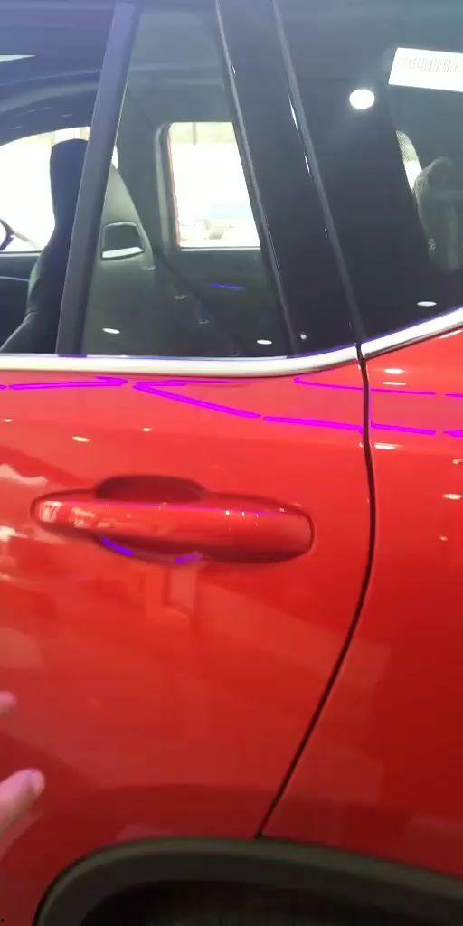 国产锦鲤试驾视频欣赏,畅游速度与激情的海洋  第3张