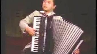 国产手风琴介绍视频教程,跟随国产教程视频,轻松掌握演奏技巧 第3张 国产手风琴介绍视频教程,跟随国产教程视频,轻松掌握演奏技巧 第3张